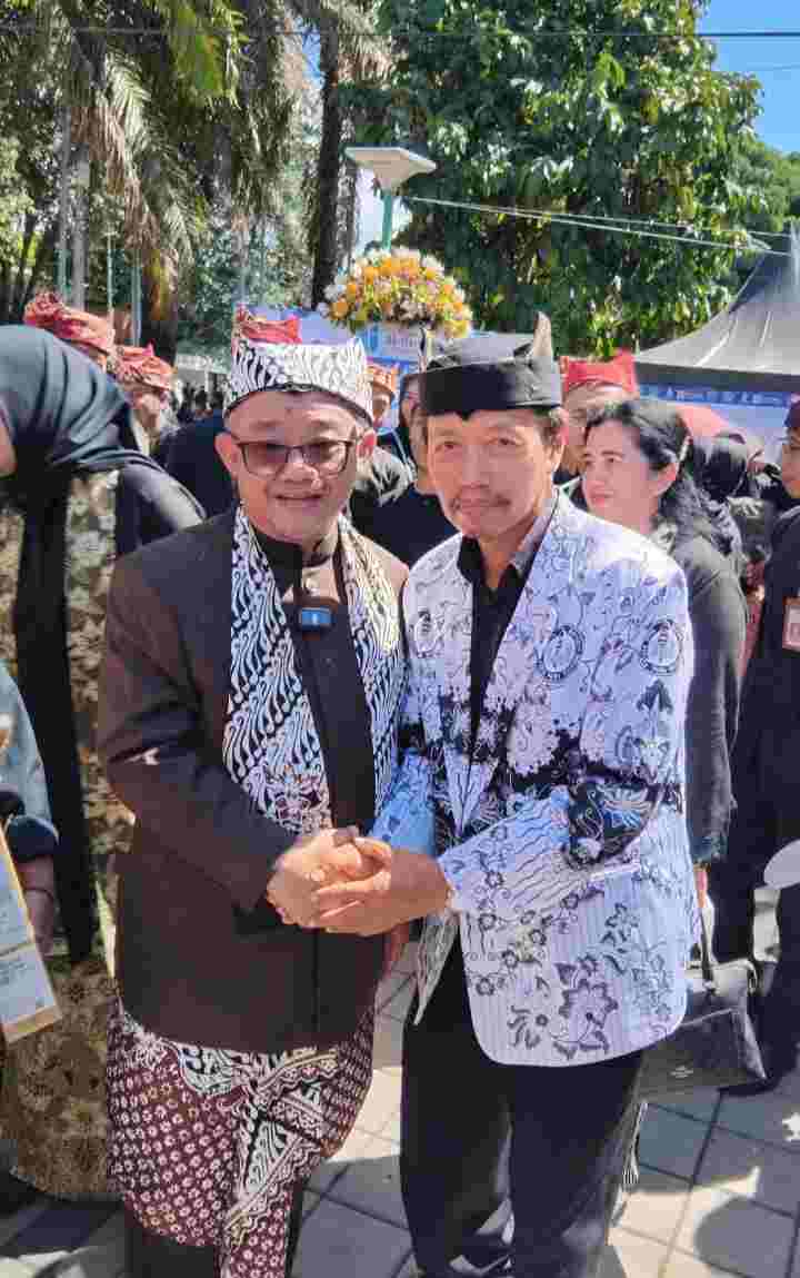 Mendikdasmen Abdul Mu’ti Hadiri Hardiknas di Banyuwangi, Tegaskan Komitmen Perkuat Pendidikan