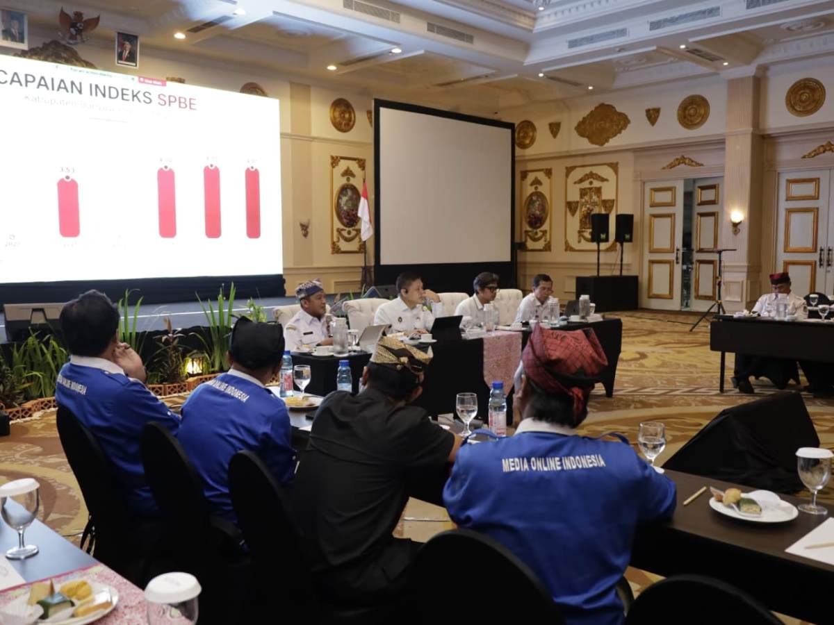 Rakor di Banyuwangi, Kemenko Polkam Tekankan Pentingnya Keamanan Siber dalam SPBE