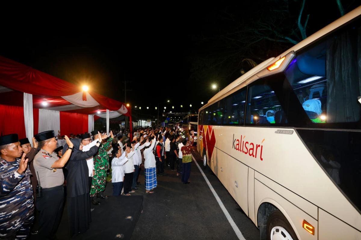 Seluruh Jemaah Haji Banyuwangi Telah Diberangkatkan ke Tanah Suci