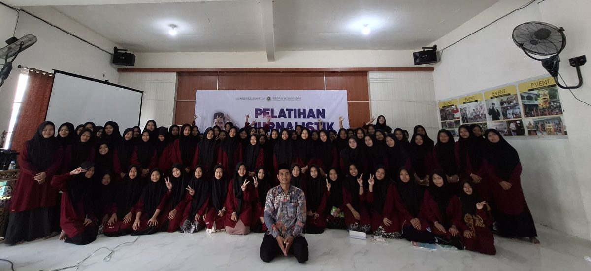 Santri Melek Media! Pelatihan Jurnalistik Warnai UPGRADING Santri Pondok Pesantren Salafiyah